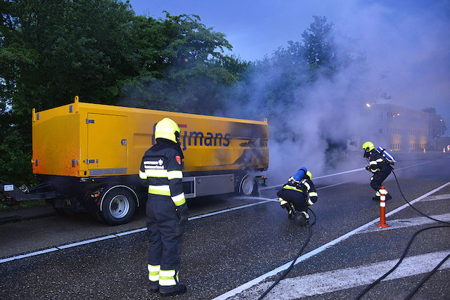 2017/138/20170706-22u10 GB 005 Brand wegvervoer Robert Kochstraat.jpg